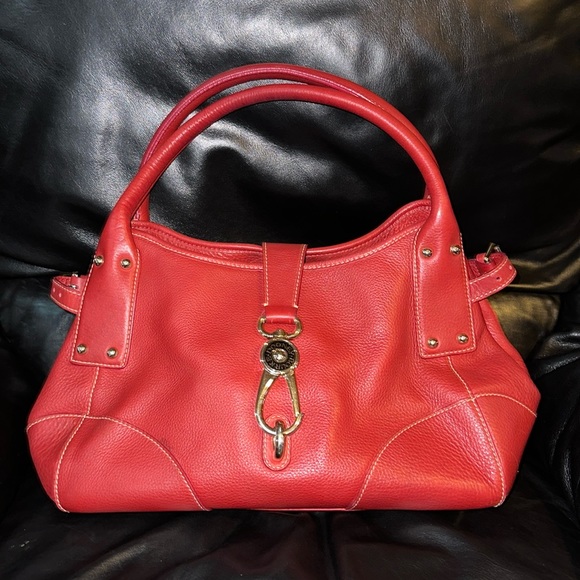 Dooney & Bourke Handbags - 🔥🔥🔥Dooney & Bourke Red Leather Shoulder Bag